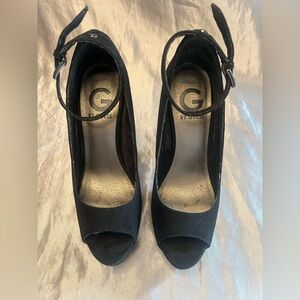 Guess Black Peep Toe Heels